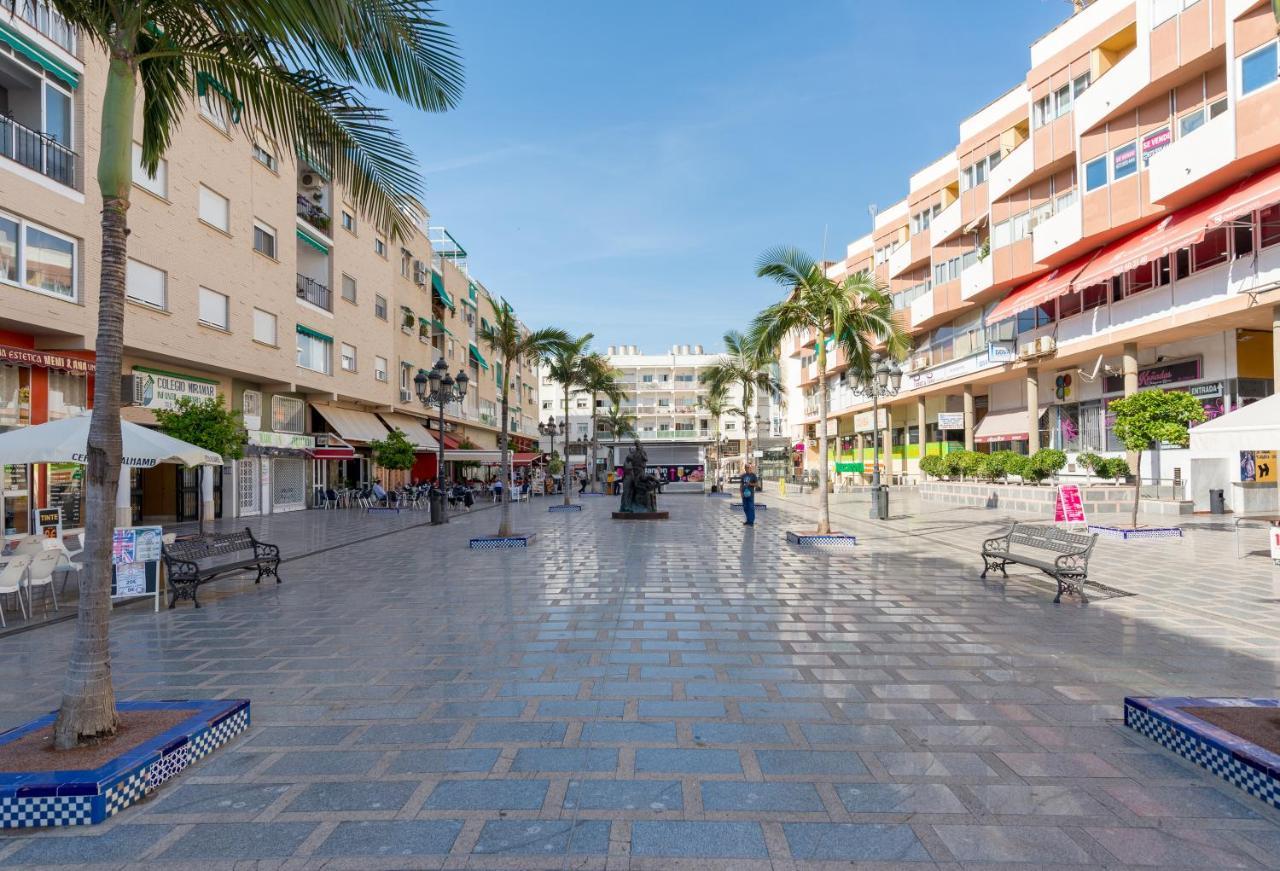 Luminoso Y Moderno Estudio Plaza Andalucia Torremolinos Esterno foto